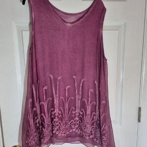 Pink Berry Sleeveless Vneck Trimed In Sequins And Embroidery L NWOT